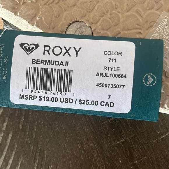 Roxy Sandals - Picture 3 of 3